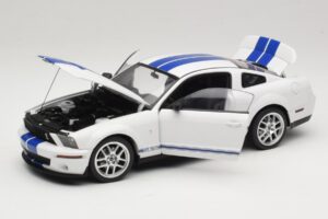 Ford Shelby Cobra GT500 Concept Valkoinen ja Sininen Raita AUTOart 1:18 73052 Metalli — kuva 2 / 8