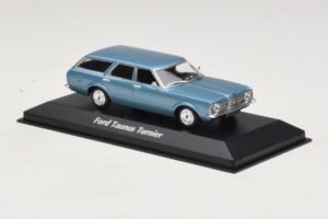 Ford Taunus TC Turnier Blue Metallic Maxichamps 1:43 940081311 Metalli — kuva 3 / 4