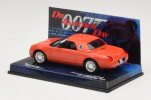 Ford Thunderbird Die Another Day Minichamps 1:43 045132 Metalli — kuva 3 / 5