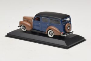 Ford V8 De Luxe Woody Station Wagon Ruskea Sininen Minichamps 1:43 400082112 Metalli — kuva 3 / 4