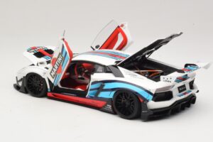 Lamborghini Aventador LB Works Martini Livery AUTOart 1:18 79185 Komposiitti — kuva 5 / 8