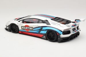 Lamborghini Aventador LB Works Martini Livery AUTOart 1:18 79185 Komposiitti — kuva 7 / 8