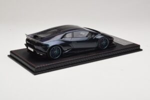 Lamborghini Huracan Liberty Walk Chameleon Blue GS Model 1:18 REMC045 Hartsi — kuva 2 / 7
