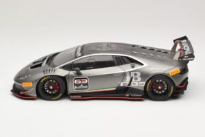 Lamborghini Huracan LP620-2 Super Trofeo #63 Tummanharmaa 2016 AUTOart 1:18 81559 Komposiitti — kuva 4 / 8