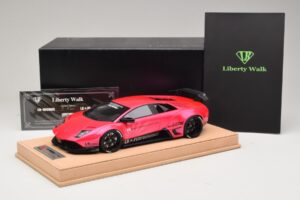 Lamborghini Murcielago Liberty Walk Kiiltävä Pinkki AB Models 1:18 REMC044 Hartsi — kuva 7 / 7
