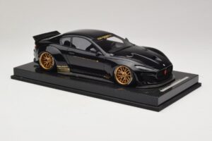 Maserati GranTurismo Liberty Walk Musta Kultavanteilla AB Models 1:18 MAS-LB08-C Hartsi — kuva 4 / 7