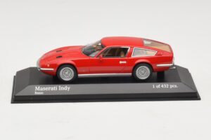 Maserati Indy Punainen Minichamps 1:43 437123120 Metalli