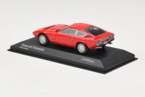 Maserati Khamsin Punainen Minichamps 1:43 437123224 Metalli — kuva 3 / 4