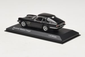 Maserati Mistral Musta Minichamps 1:43 437123421 Metalli — kuva 3 / 4