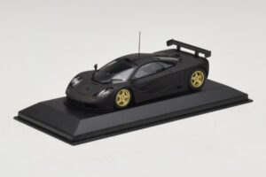 McLaren F1 GTR Prototype Mattamusta Kultaisilla Vanteilla Minichamps 1:43 MCLAREN008 Metalli