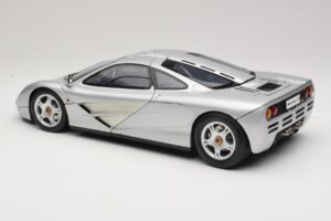 McLaren F1 Hopea Minichamps 1:12 530133123 Metalli — kuva 7 / 8