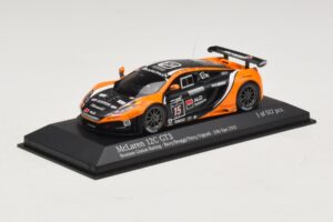 McLaren MP4-12C GT3 #15 Boutsen Racing Bovy / Broggi 24 Hours of Spa 2012 Minichamps 1:43 437121315 Metalli — kuva 2 / 4