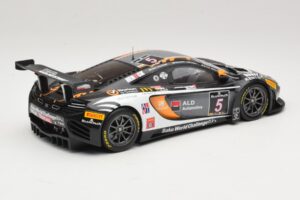 McLaren MP4-12C GT3 #5 D. Wauters 24 Hours of Spa 2013 Minichamps 1:18 151131305 Metalli — kuva 2 / 6