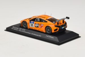 McLaren MP4-12C GT3 #69 Dorr Motorsport Adams / S. Asch 24 Hours of Nurburgring 2014 Minichamps 1:43 437141369 Metalli — kuva 3 / 4
