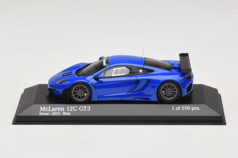 McLaren MP4-12C GT3 Street Sininen Minichamps 1:43 437121397 Metalli