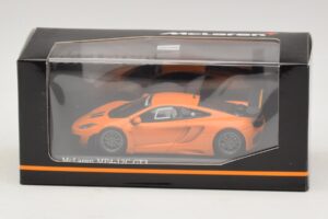 McLaren MP4-12C GT3 Street Oranssi Minichamps 1:43 437121399 Metalli — kuva 4 / 4