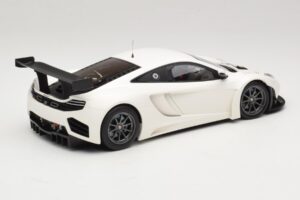 McLaren MP4-12C GT3 Valkoinen 2013 Minichamps 1:18 151121394 Metalli — kuva 2 / 6