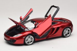 McLaren MP4-12C Punainen Metallic Minichamps 1:18 110133022 Metalli — kuva 2 / 8