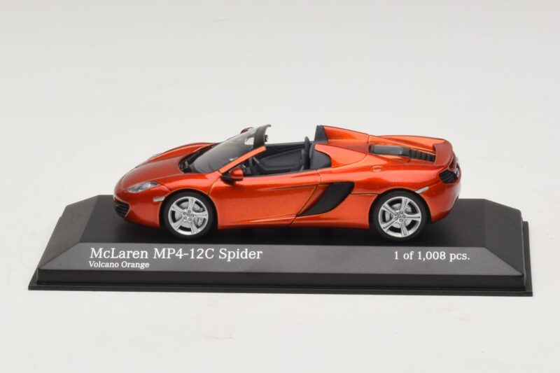 McLaren MP4-12C Spider Oranssi Metallinen Minichamps 1:43 McLaren MP4-12C Spider Oranssi Metallinen Minichamps 1:43 530133030 Metalli