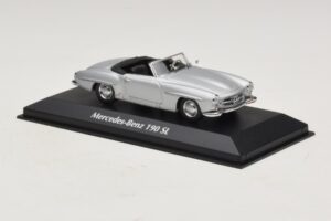Mercedes 190 SL W121 Hopea Maxichamps 1:43 940033130 Metalli — kuva 3 / 4