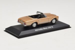 Mercedes 230 SL W113 Kulta Metallinen Maxichamps 1:43 940032230 Metalli — kuva 2 / 4