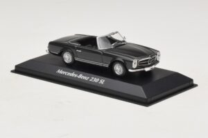 Mercedes 230 SL W113 Harmaa Maxichamps 1:43 94003231 Metalli — kuva 3 / 4