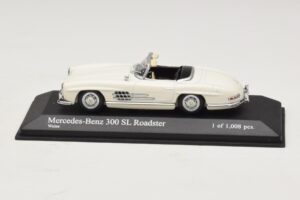 Mercedes 300 SL W198 Roadster Valkoinen Minichamps 1:43 400039034 Metalli