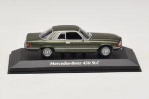 Mercedes 450 SLC C107 Tummanvihreä Metallinen Maxichamps 1:43 940033420 Metalli