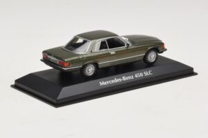 Mercedes 450 SLC C107 Tummanvihreä Metallinen Maxichamps 1:43 940033420 Metalli — kuva 2 / 4