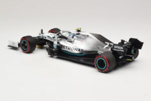 Mercedes AMG Petronas W10 #77 V. Bottas German GP 2019 Minichamps 1:18 110191177 Metalli — kuva 5 / 7