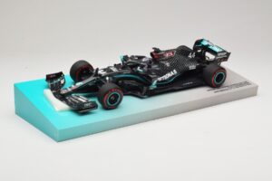 Mercedes AMG Petronas W11 EQ Performance #44 L. Hamilton 91st F1 Win Eifel GP 2020 Minichamps 1:18 113201144 Metalli — kuva 2 / 6