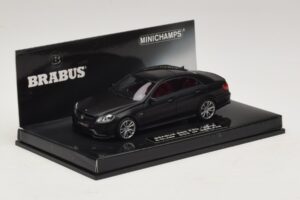 Mercedes Brabus 850 E63 W212 Mattamusta Minichamps 1:43 437034101 Metalli — kuva 2 / 5