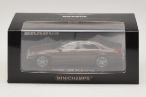 Mercedes Brabus 850 S63 W222 Ruskea Metallic Minichamps 1:43 437034202 Metalli — kuva 5 / 5