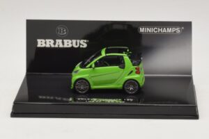 Mercedes Brabus Ultimate 120 Avoauto Vihreä Minichamps 1:43 437032731 Metalli