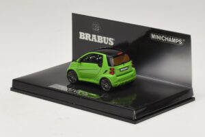 Mercedes Brabus Ultimate 120 Vihreä Minichamps 1:43 437032700 Metalli — kuva 3 / 5