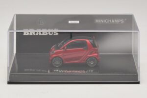 Mercedes Brabus Ultimate 120 Punainen Minichamps 1:43 437032701 Metalli — kuva 4 / 5