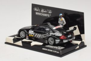 Mercedes CLK DTM #2 J. Alesi First DTM Podium Finish Hockenheim 2002 Minichamps 1:43 400023292 Metalli — kuva 3 / 4