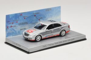 Mercedes E-Class #5 Team Auto Motor und Sport Rally Paris-Peking 2007 Minichamps 1:43 B66962261 Metalli — kuva 2 / 5