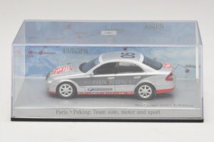 Mercedes E-Class #5 Team Auto Motor und Sport Rally Paris-Peking 2007 Minichamps 1:43 B66962261 Metalli — kuva 4 / 5