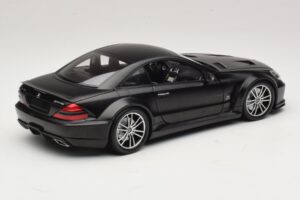 Mercedes SL65 AMG R230 Black Series Matt Black Minichamps 1:18 100038121 Metalli — kuva 3 / 8