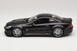 Mercedes SL65 AMG R230 Black Series Matt Black Minichamps 1:18 100038121 Metalli — kuva 4 / 8