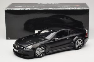 Mercedes SL65 AMG R230 Black Series Matt Black Minichamps 1:18 100038121 Metalli — kuva 8 / 8