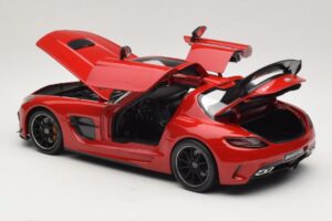 Mercedes SLS AMG C197 Black Series Punainen Minichamps 1:18 110033022 Metalli — kuva 5 / 8