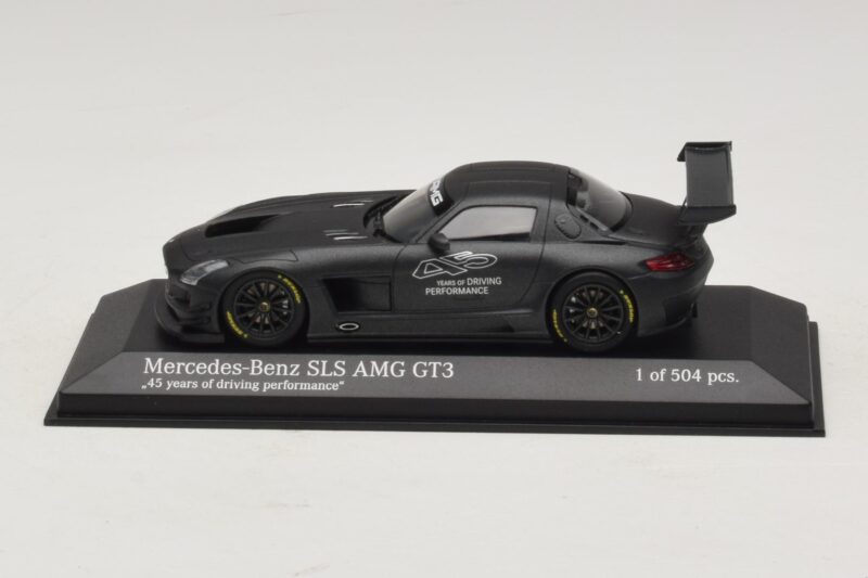 Mercedes SLS AMG GT3 45 Years of Driving Performance Musta Minichamps 1:43 Mercedes SLS AMG GT3 45 Years of Driving Performance Musta Minichamps 1:43 410133200 Metalli
