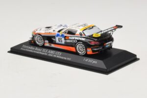 Mercedes SLS AMG GT3 #65 Hankook 24 Hours of Nurburgring 2012 Minichamps 1:43 437123265 Metalli — kuva 3 / 4