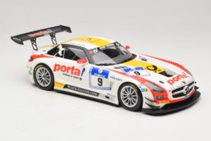Mercedes SLS AMG GT3 #9 B. Schneider / J. Bleekemolen Black Falcon 24 Hours of Nurburgring Winner 2013 Minichamps 1:18 151133 — kuva 4 / 6