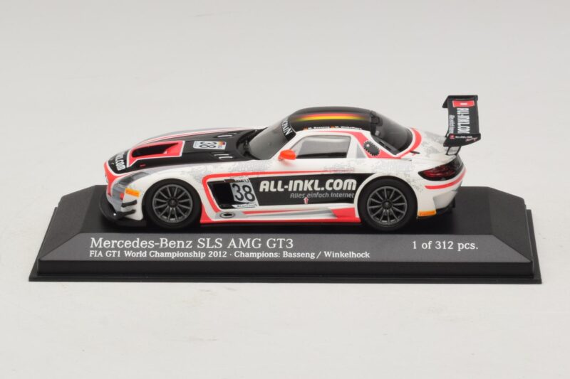 Mercedes SLS AMG GT3 All-Inkl.com #38 FIA GT1 World Championship 2012 Champions Minichamps 1:43 Mercedes SLS AMG GT3 All-Inkl.com #38 FIA GT1 World Championship 2012 Champions Minichamps 1:43 410123238 Metalli