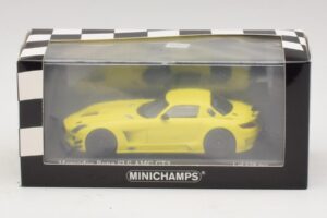 Mercedes SLS AMG GT3 Keltainen Minichamps 1:43 410113201 Metalli — kuva 4 / 4