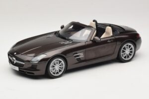 Mercedes SLS AMG Sepang Brown Minichamps 1:18 B66960080 Metalli