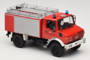 Mercedes Unimog 1300 L TLF 8/18 FF Oberammergau Minichamps 1:43 439033071 Metalli — kuva 4 / 6